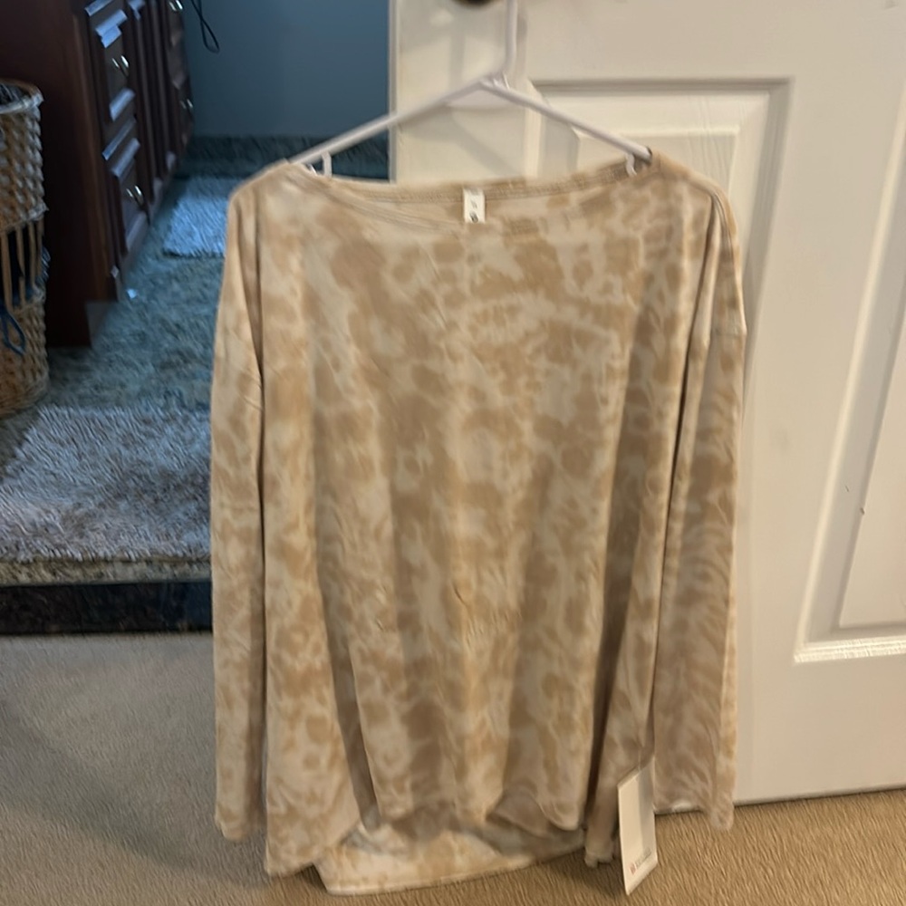 Lululemon - Back in Action Tie Dye